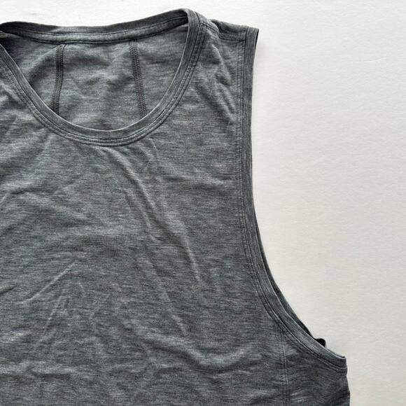 Lululemon Box It Out Tank Heathered Grey Size 6 Gym Muscle Tank Relaxed Fit - Picture 4 of 8